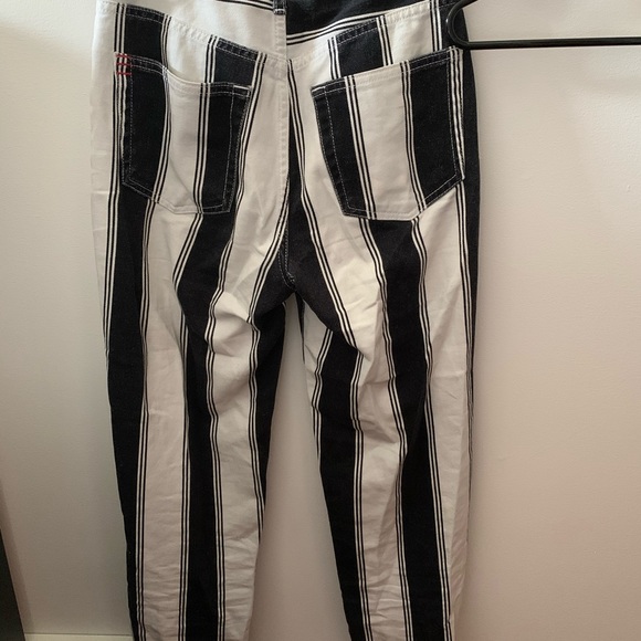 Urban Outfitters Black &White Stripe Mom Jeans - Picture 3 of 4